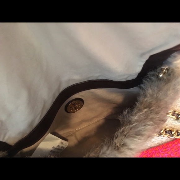 Tory Burch Genuine Rabbit Fur Crossbody Bag - Picture 3 of 7